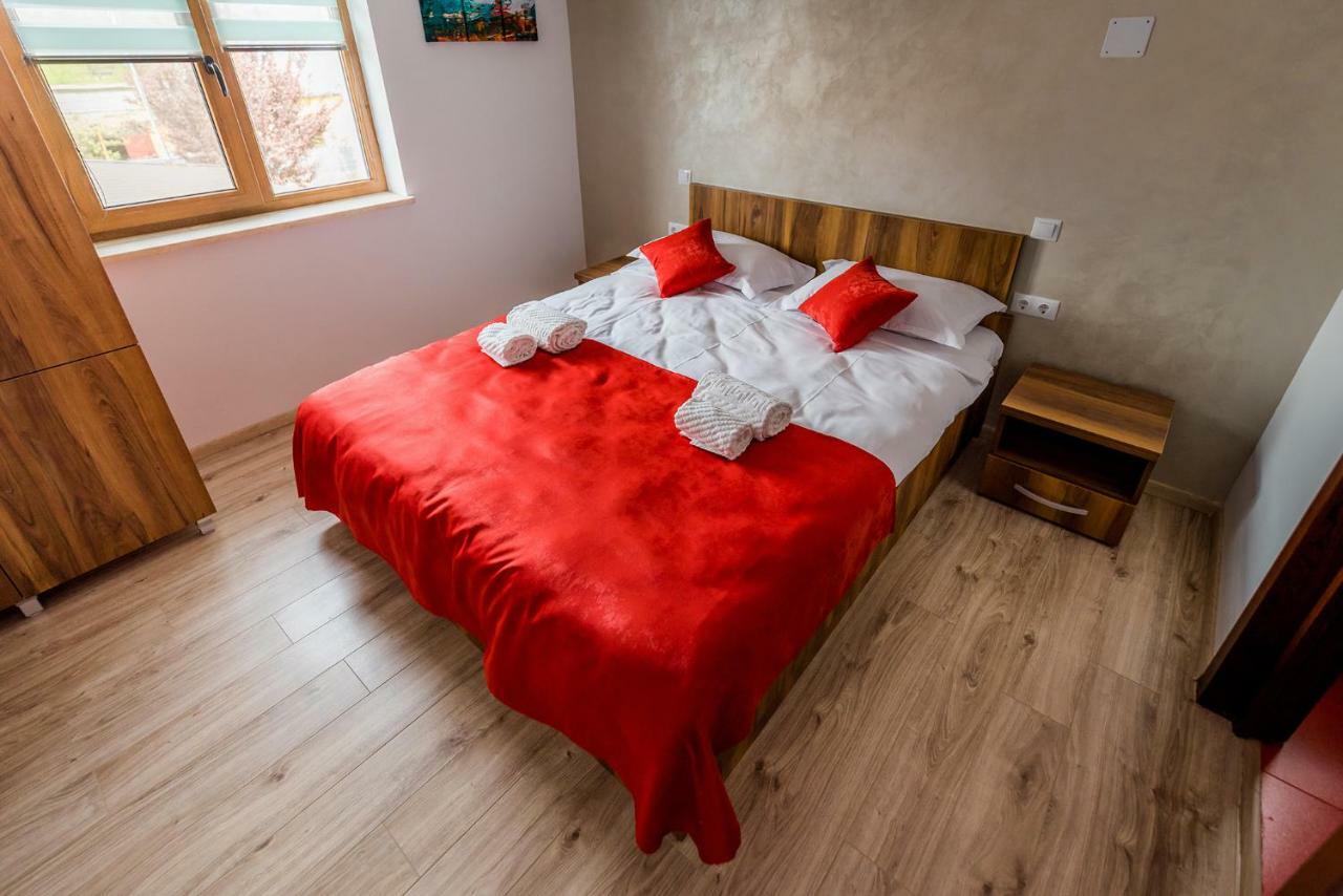 Casa Sorriso Hotel Turda Exterior photo
